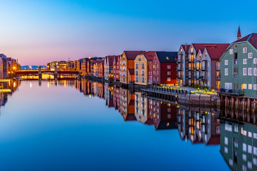 lakkeringsverksted Trondheim